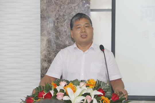 牧野區(qū)委常委、宣傳部長(zhǎng)李懷選對(duì)分享者們的表現(xiàn)作點(diǎn)評(píng)
