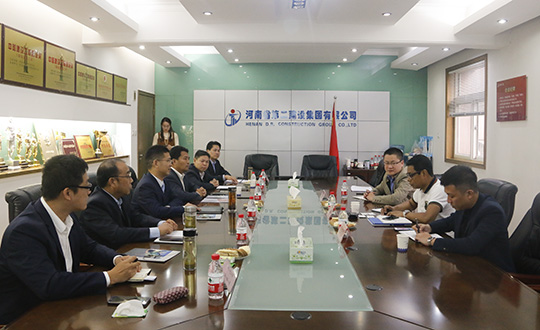 座談會(huì)現(xiàn)場