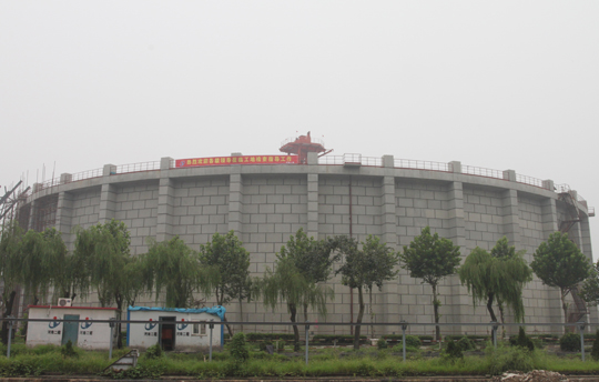 黃臺電廠圓形煤場外觀整潔大方，色澤均勻