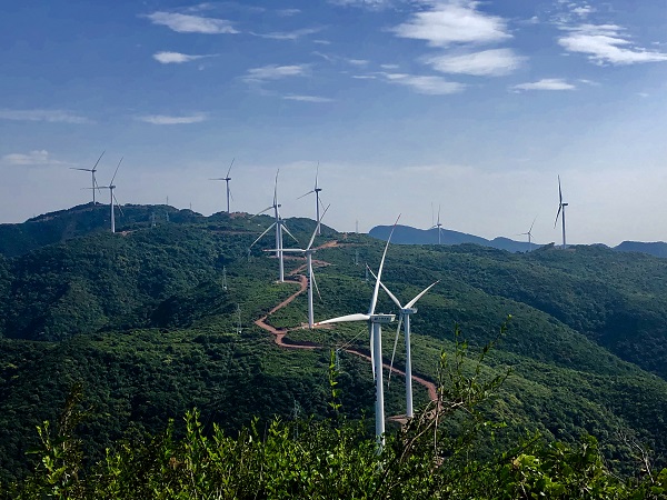 附件5、華能澠池鳳凰山風電場遠景.jpg