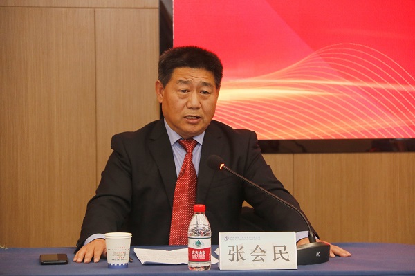 集團(tuán)公司黨委書記張會(huì)民主持會(huì)議.jpg 集團(tuán)公司黨委書記張會(huì)民主持會(huì)議.jpg