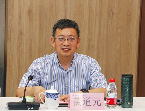 集團(tuán)公司董事長(zhǎng)黃道元致歡迎辭.jpg 集團(tuán)公司董事長(zhǎng)黃道元致歡迎辭.jpg