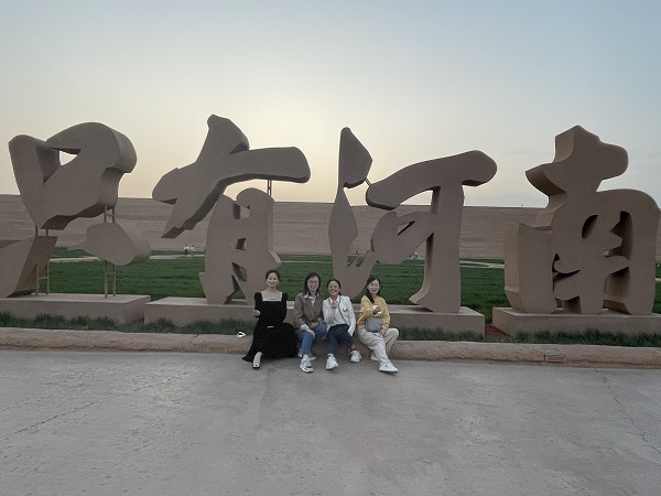 第十項(xiàng)目管理部合影留念.jpg 第十項(xiàng)目管理部合影留念.jpg