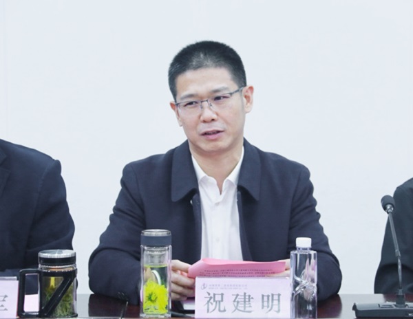 集團公司總經理兼科協(xié)副主席祝建明在會上講話.jpg
