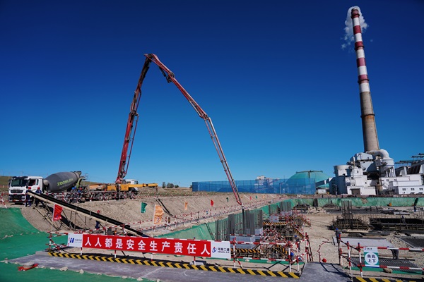 附件二:施工現(xiàn)場.jpg 附件二:施工現(xiàn)場.jpg